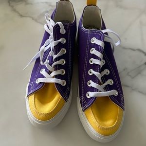 Women’s size 8 LSU shoes